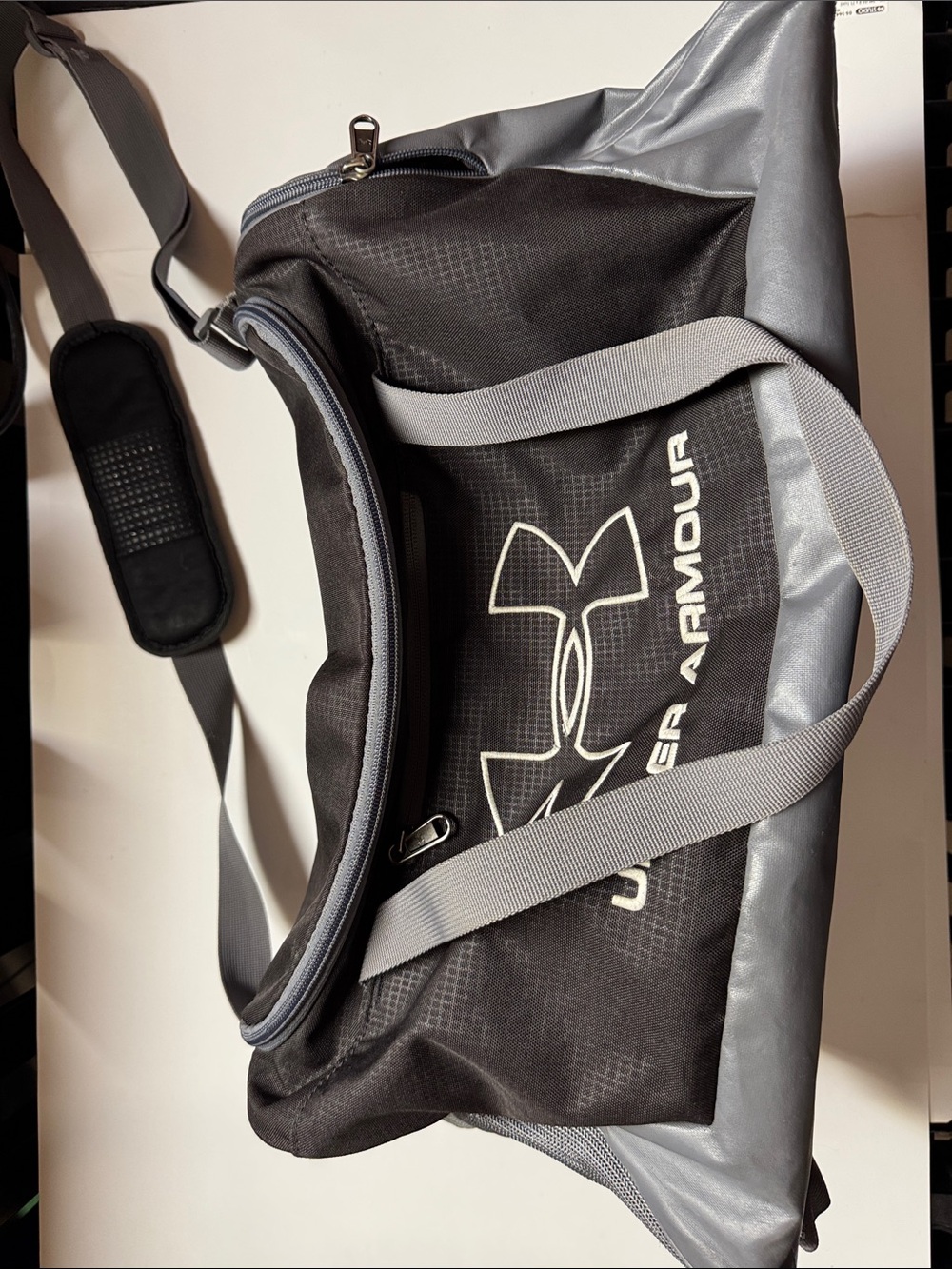 Under Armour Storm Duffle Bag Black Grey Gym Travel Sports Overnight